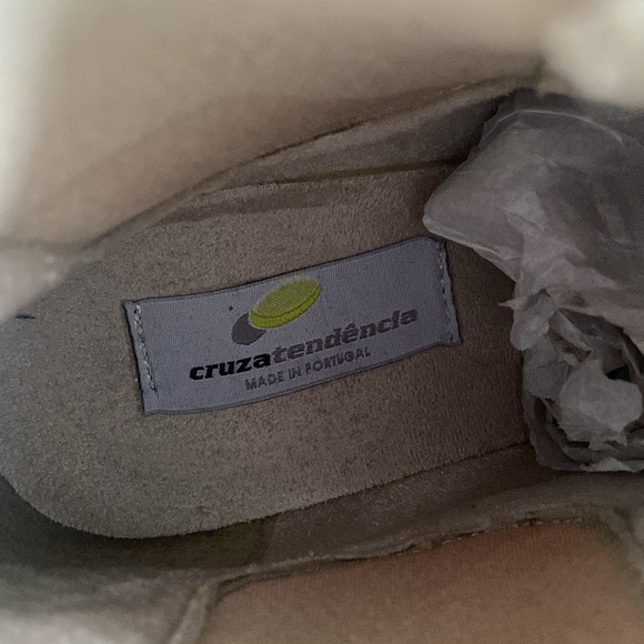 Cruza Tendencia Made in Portugal Suede Chelsea Boots SIZE 39 - Picture 8 of 8